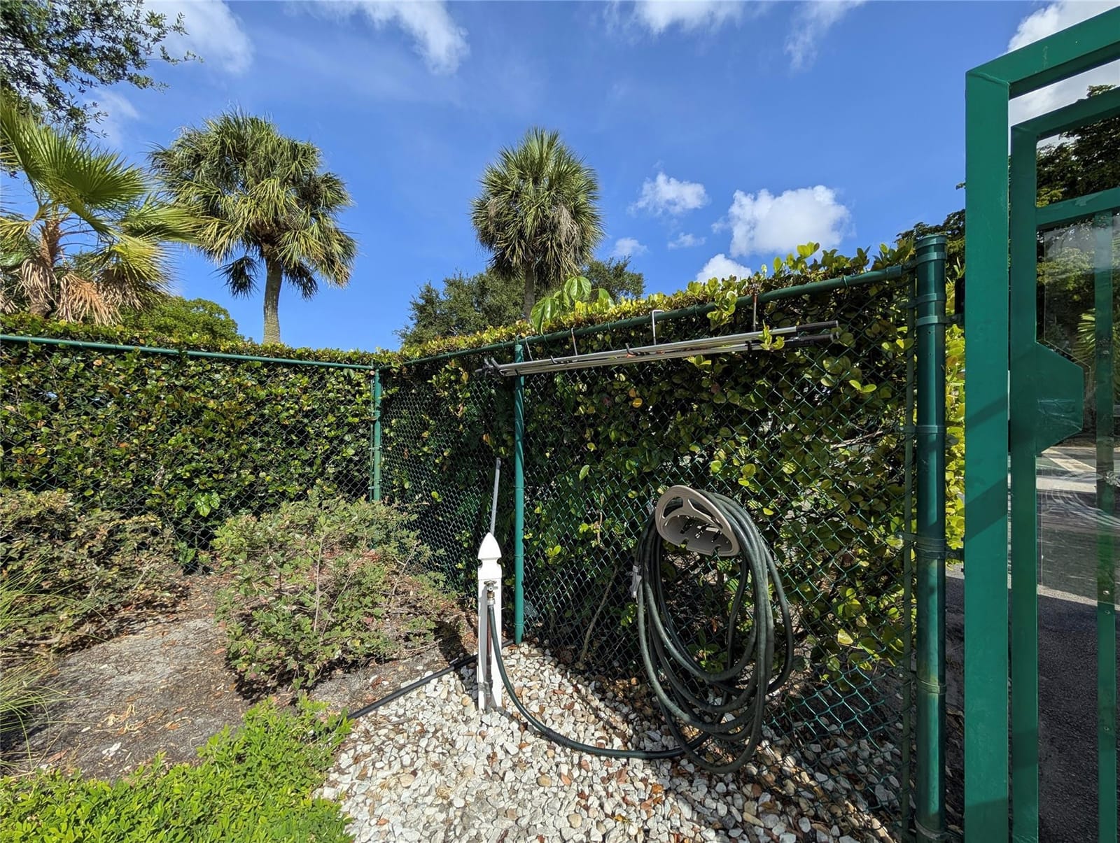 545 Oaks Lane 406, Pompano Beach, FL 33069 photo 26
