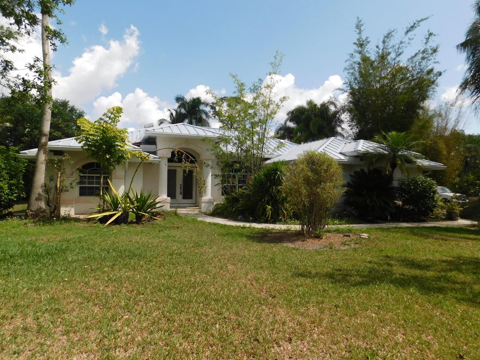 17609 72nd Road N, Loxahatchee, FL 33470