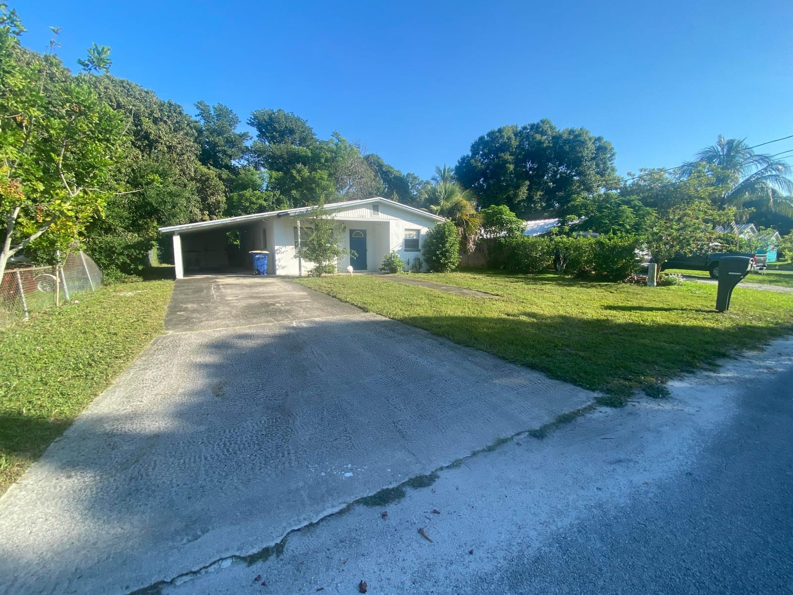 1105 Apple Street, Fort Pierce, FL 34950