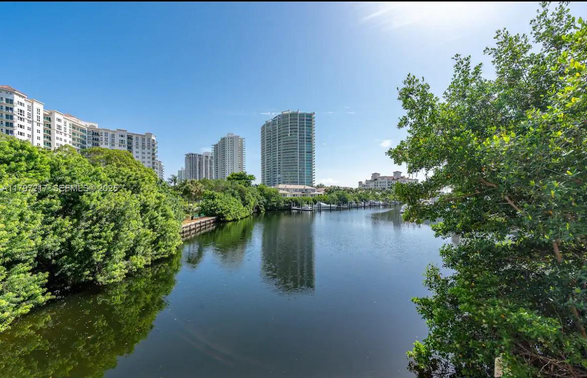 19999 E Country Club Drive 1202, Aventura, FL 33180, Aventura