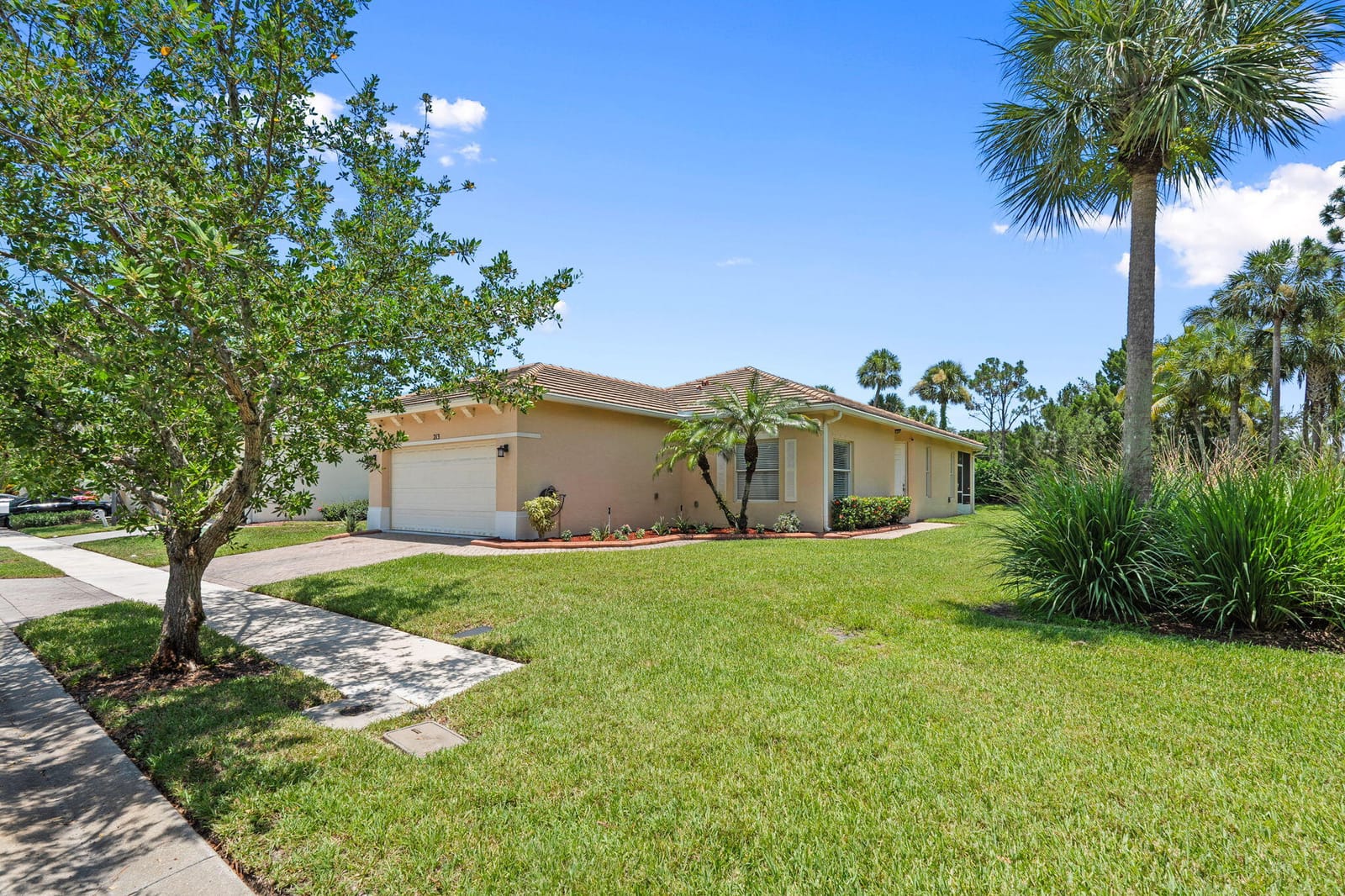213 SW Deleon Springs Drive, Port St. Lucie, FL 34986 photo 8
