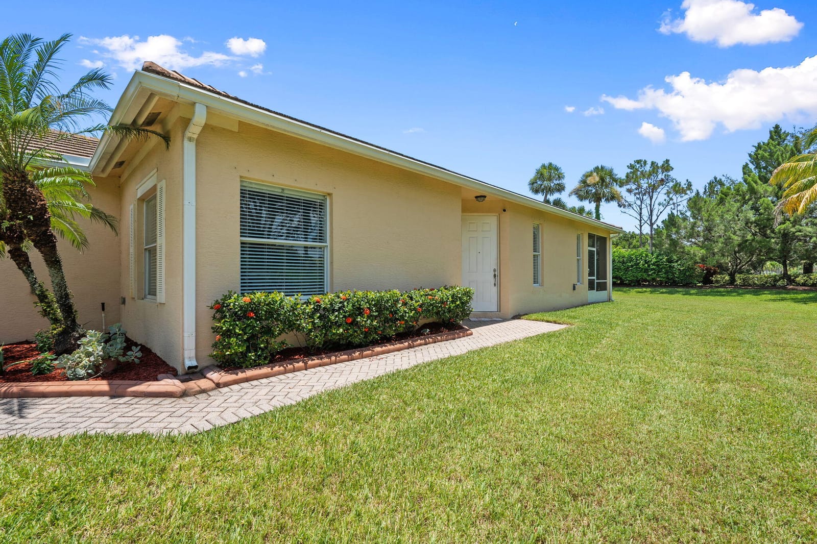 213 SW Deleon Springs Drive, Port St. Lucie, FL 34986 photo 10