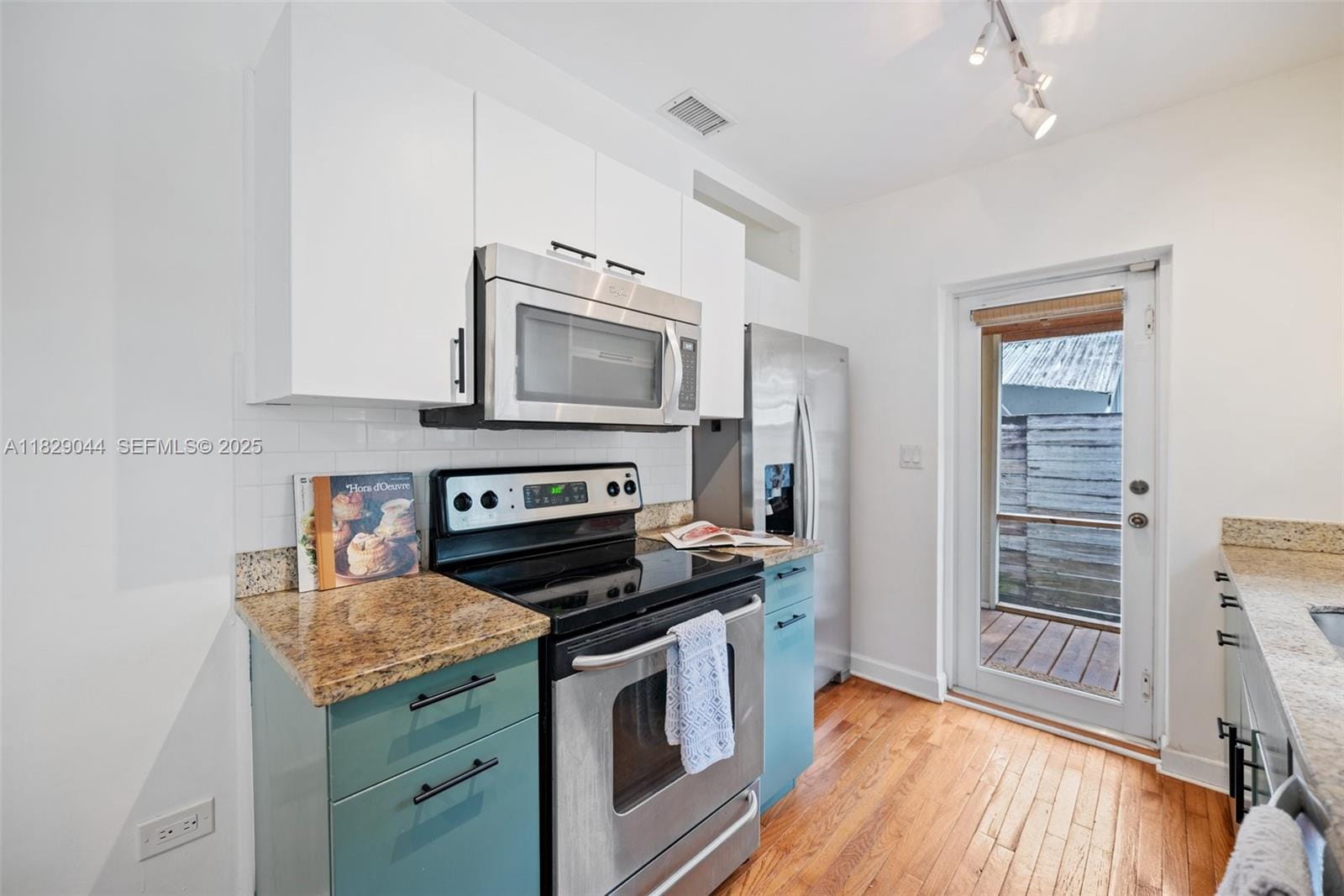 8325 NE 3rd Avenue, Miami, FL 33138 photo 15