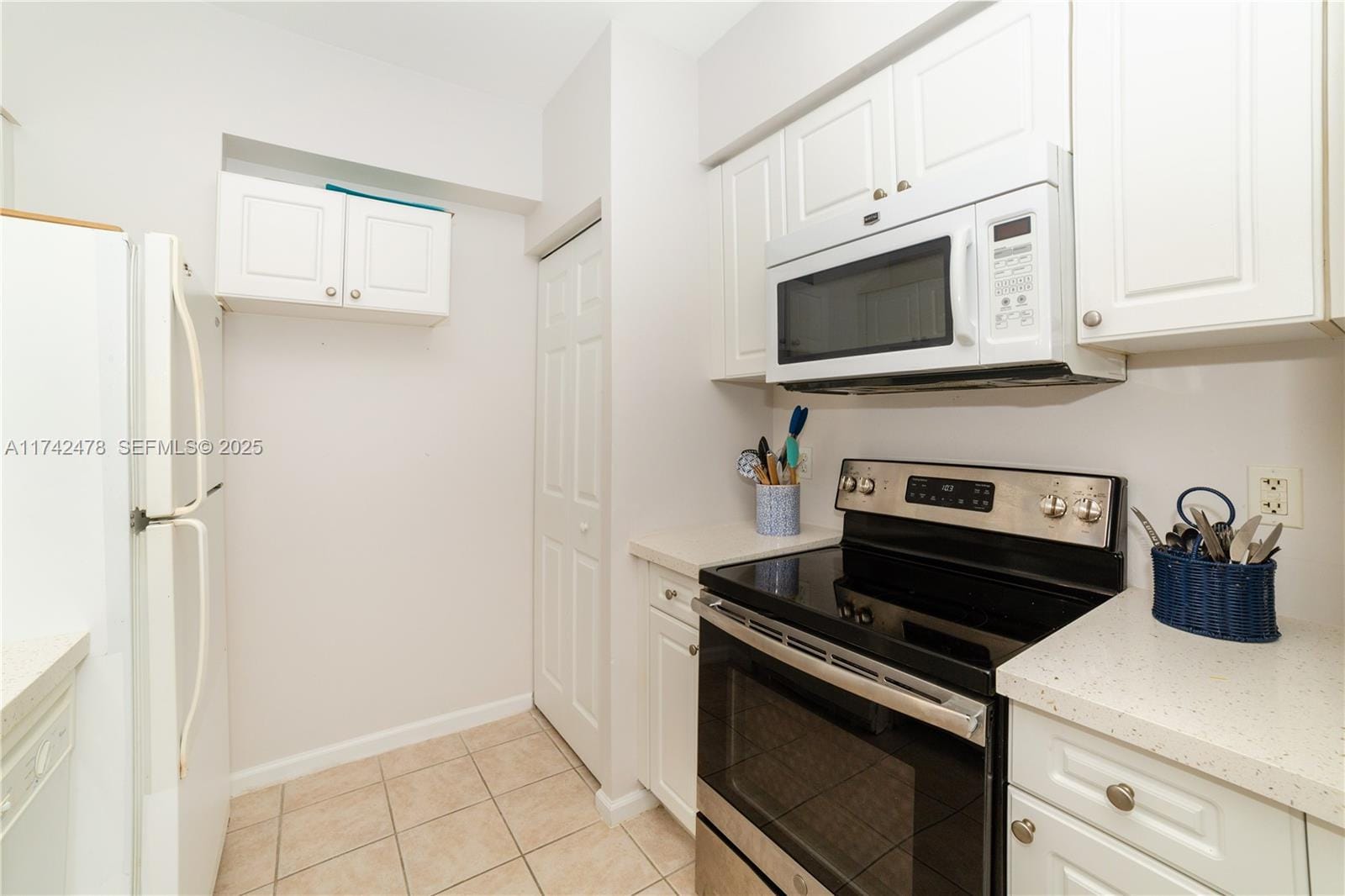 17150 N Bay Road 2517, Sunny Isles Beach, FL 33160 photo 14