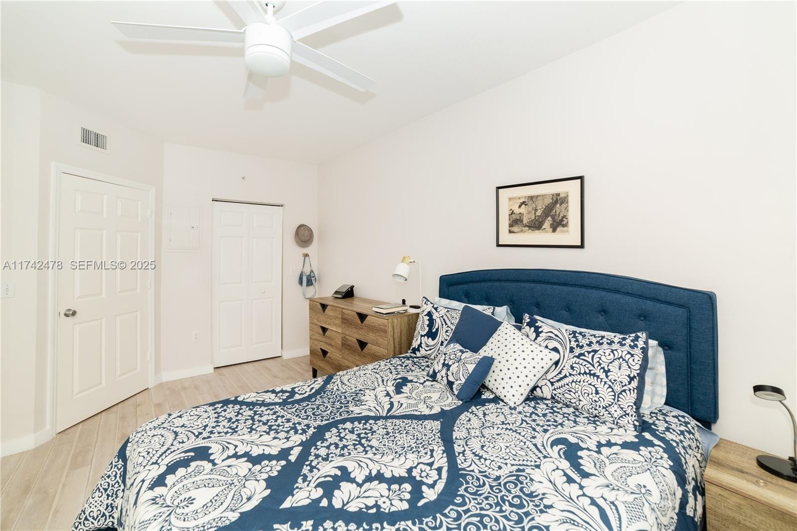 17150 N Bay Road 2517, Sunny Isles Beach, FL 33160 photo 18
