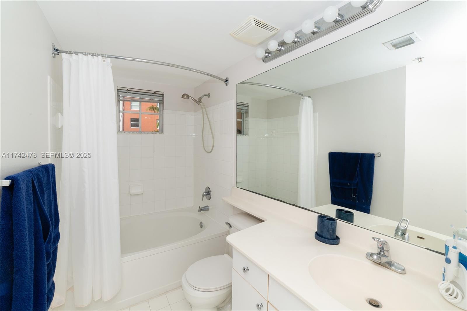 17150 N Bay Road 2517, Sunny Isles Beach, FL 33160 photo 23