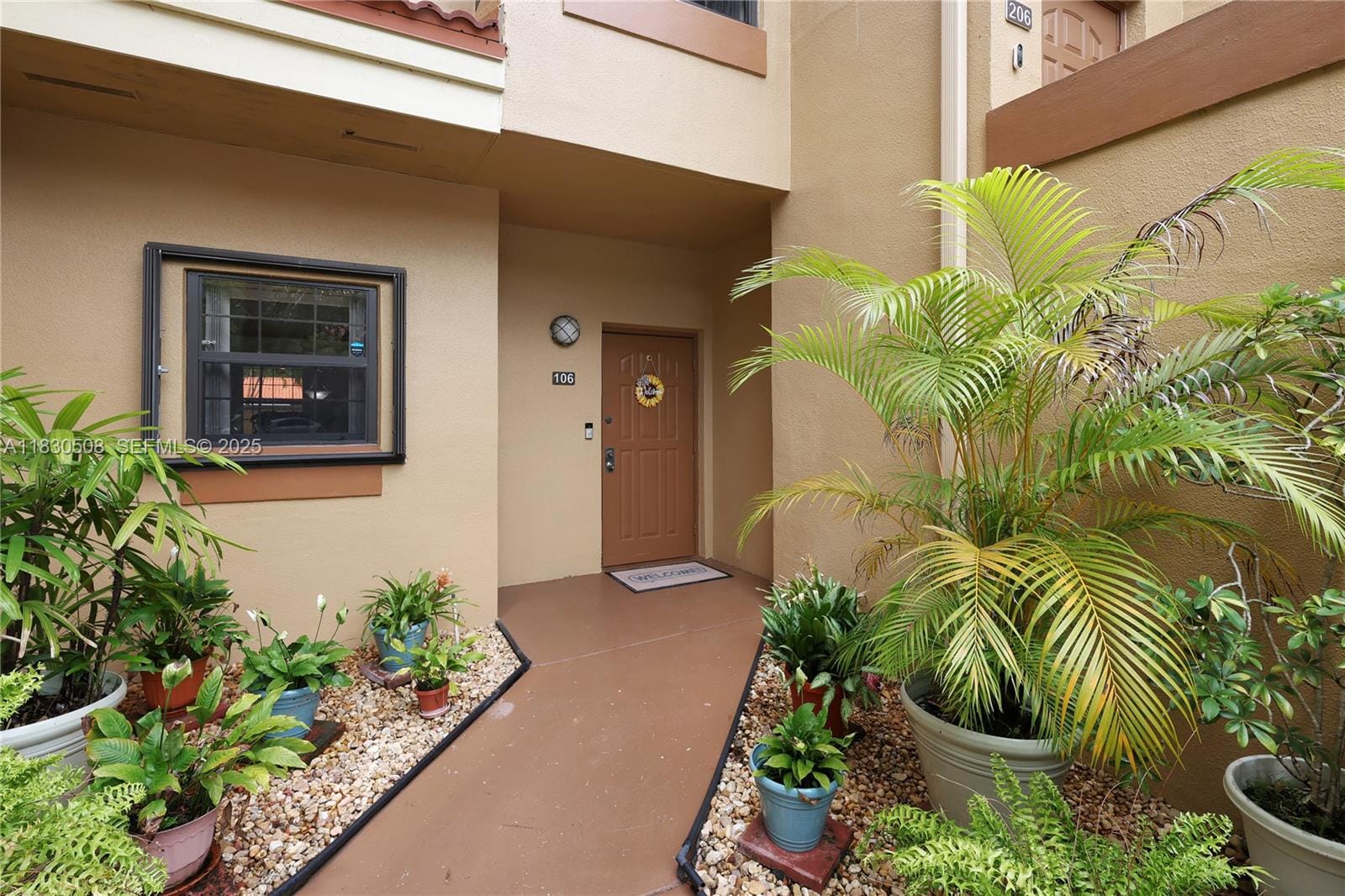 15501 Miami Lakeway N 106, Miami Lakes, FL 33014