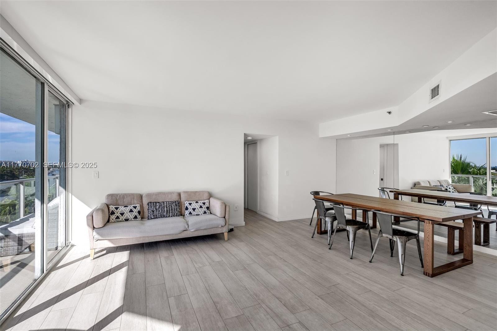 5900 Collins Avenue 705, Miami Beach, FL 33140 photo 8