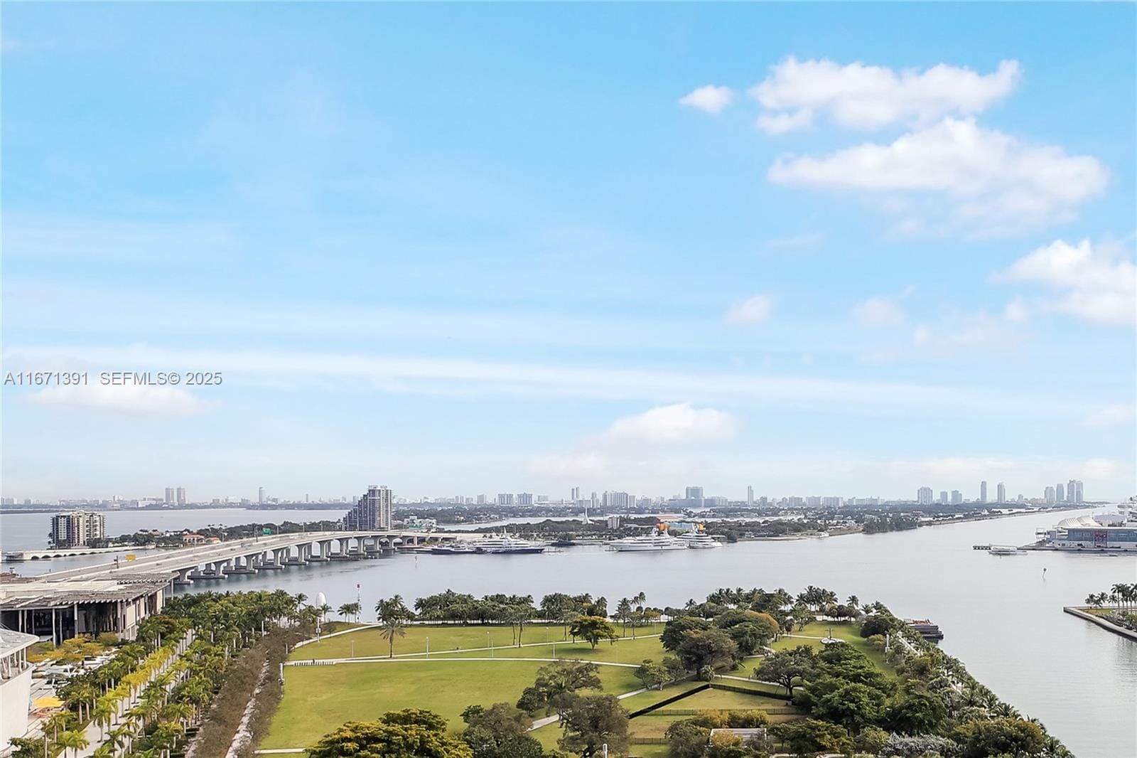 900 Biscayne Boulevard 2104, Miami, FL 33132