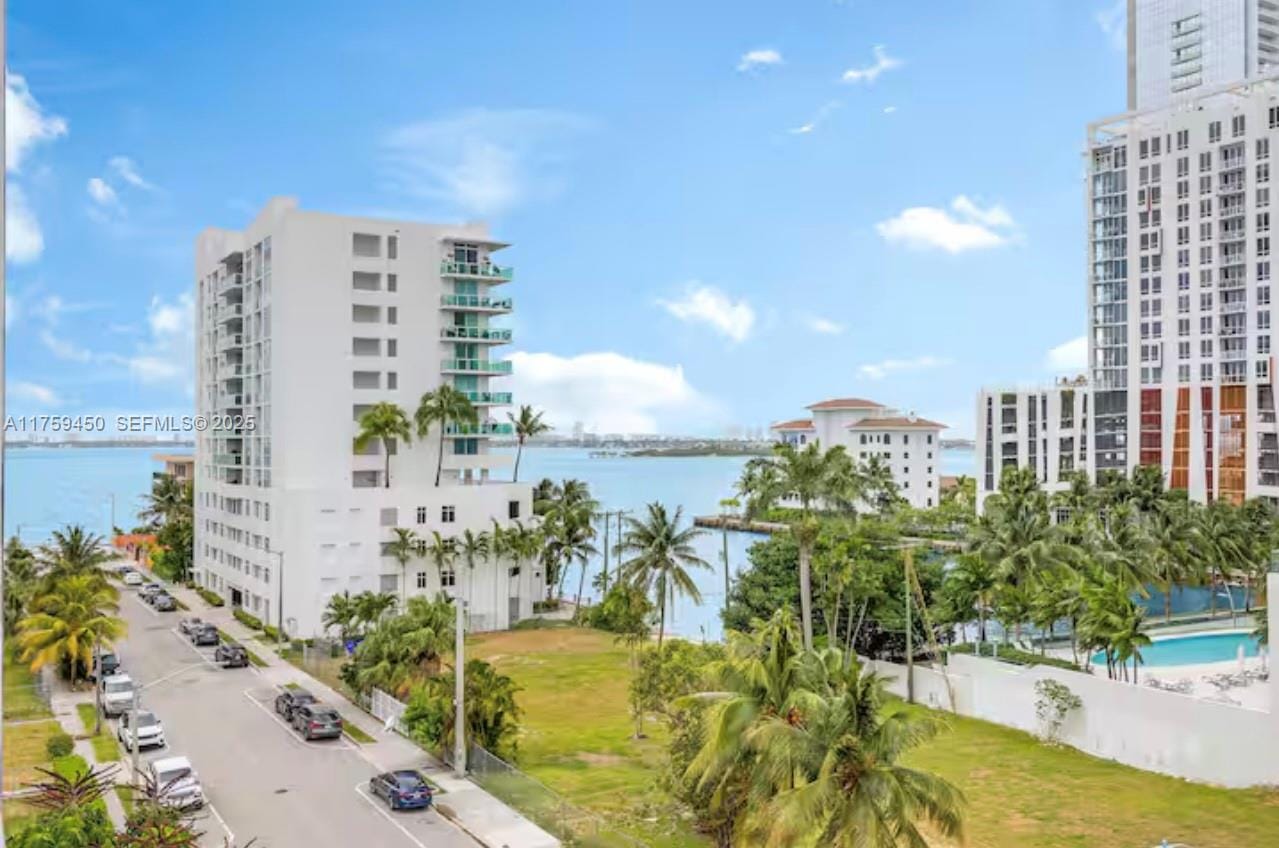 481 NE 29th Street 606, Miami, FL 33137 photo 1