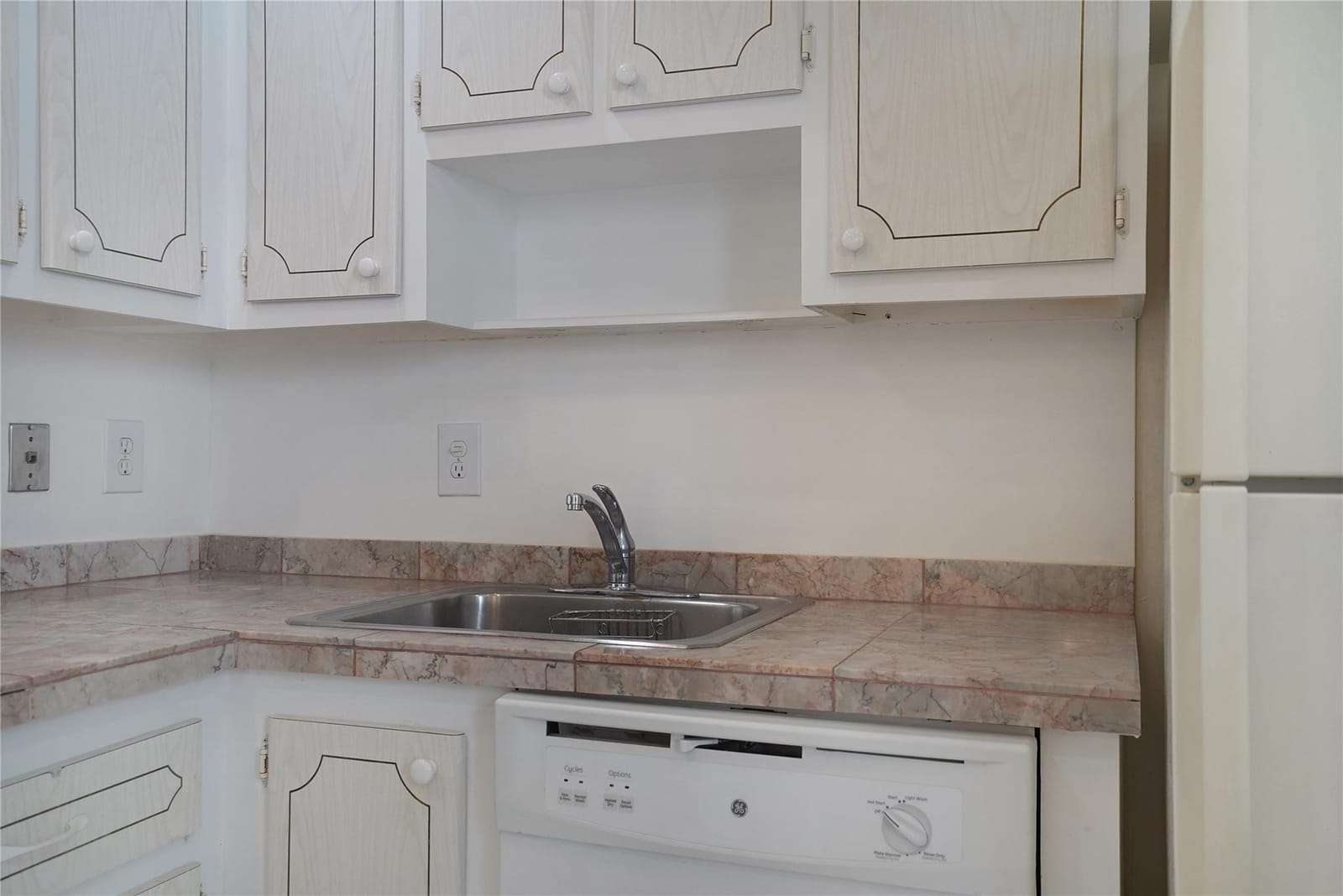 604 NE 2nd Street 220, Dania Beach, FL 33004 photo 14
