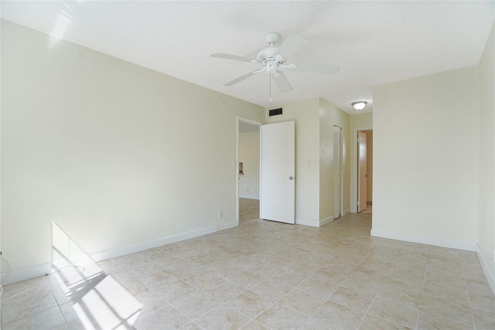 604 NE 2nd Street 220, Dania Beach, FL 33004 photo 24