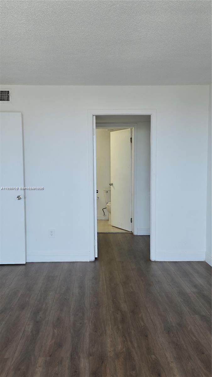 498 NW 165th St Road D-407 — photo 8