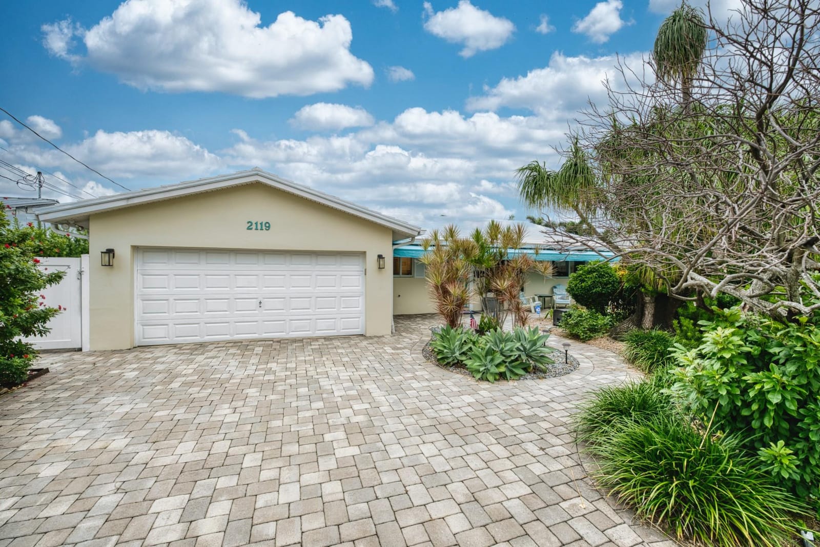 2119 NE 15th Street, Fort Lauderdale, FL 33304