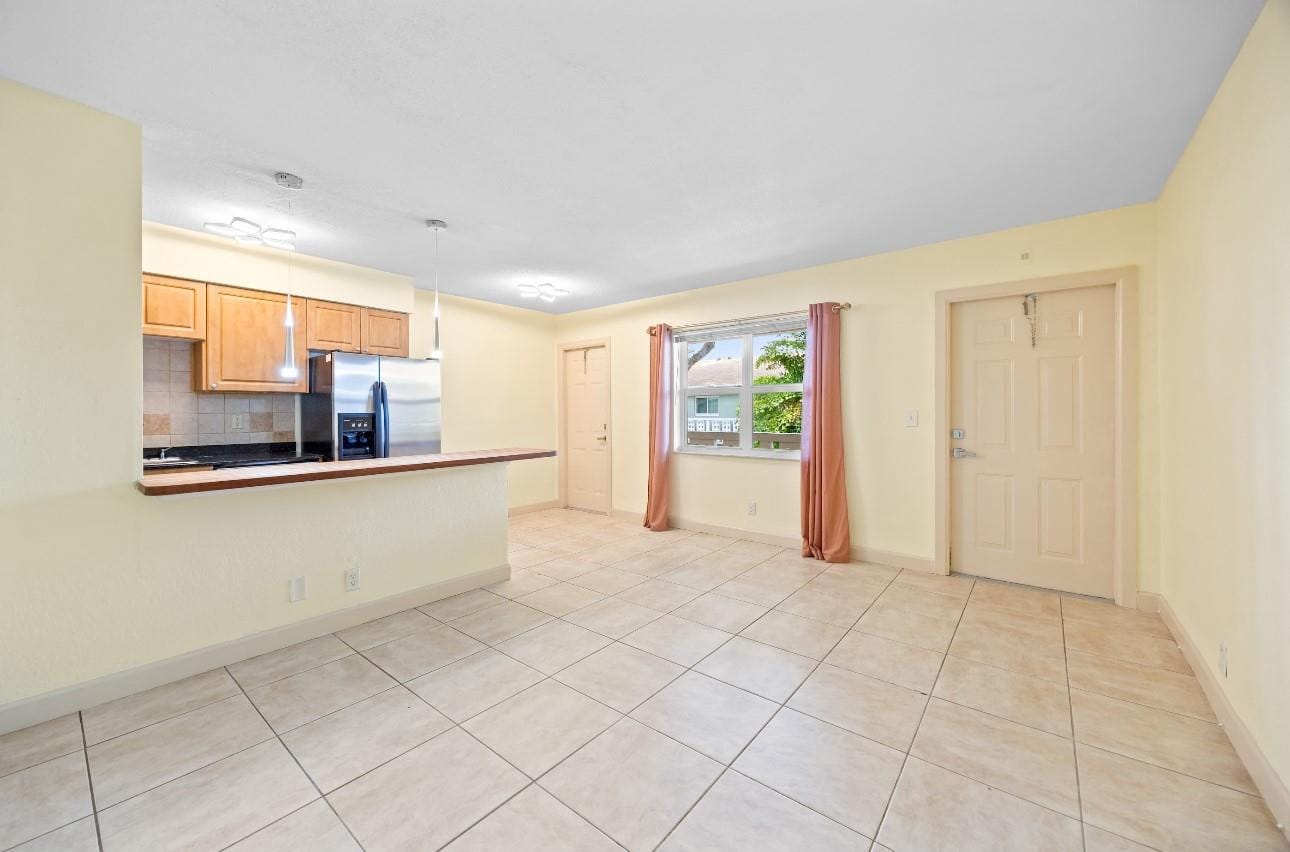 2607 NE 8th Avenue 24, Wilton Manors, FL 33334