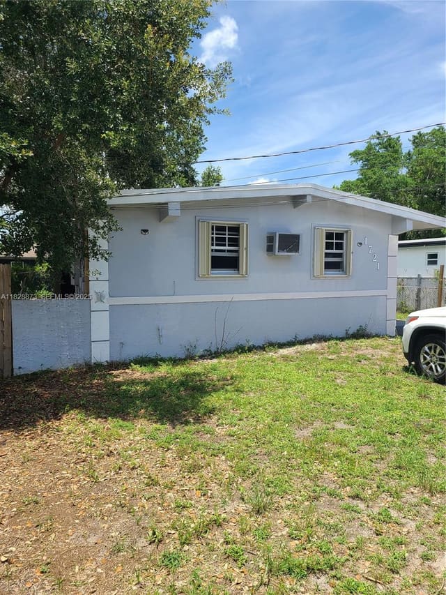 1721 NW 152nd Street, sold in Rainbow Park, Miami Gardens, FL