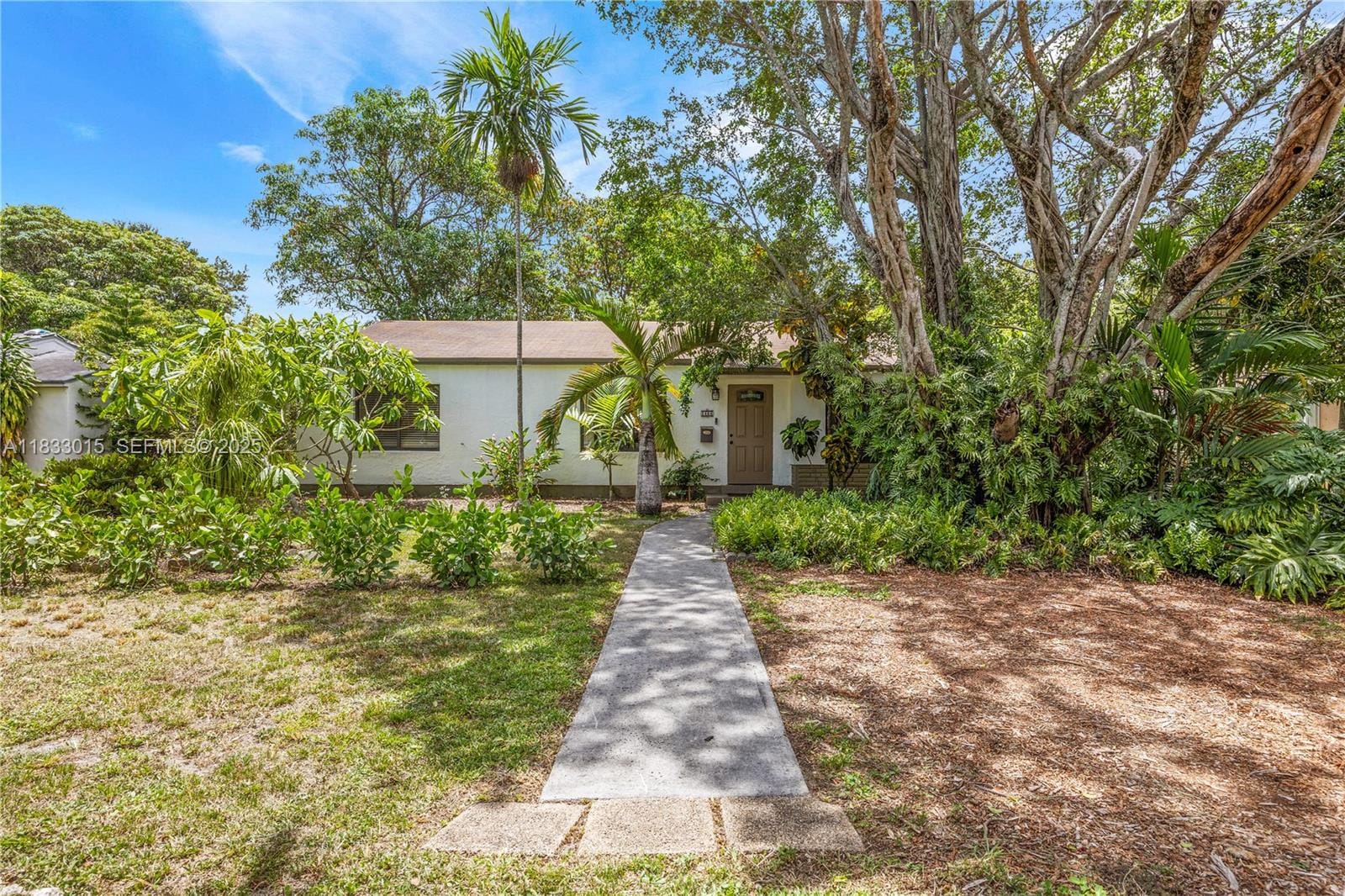 1464 NE 133rd Road, North Miami, FL 33161