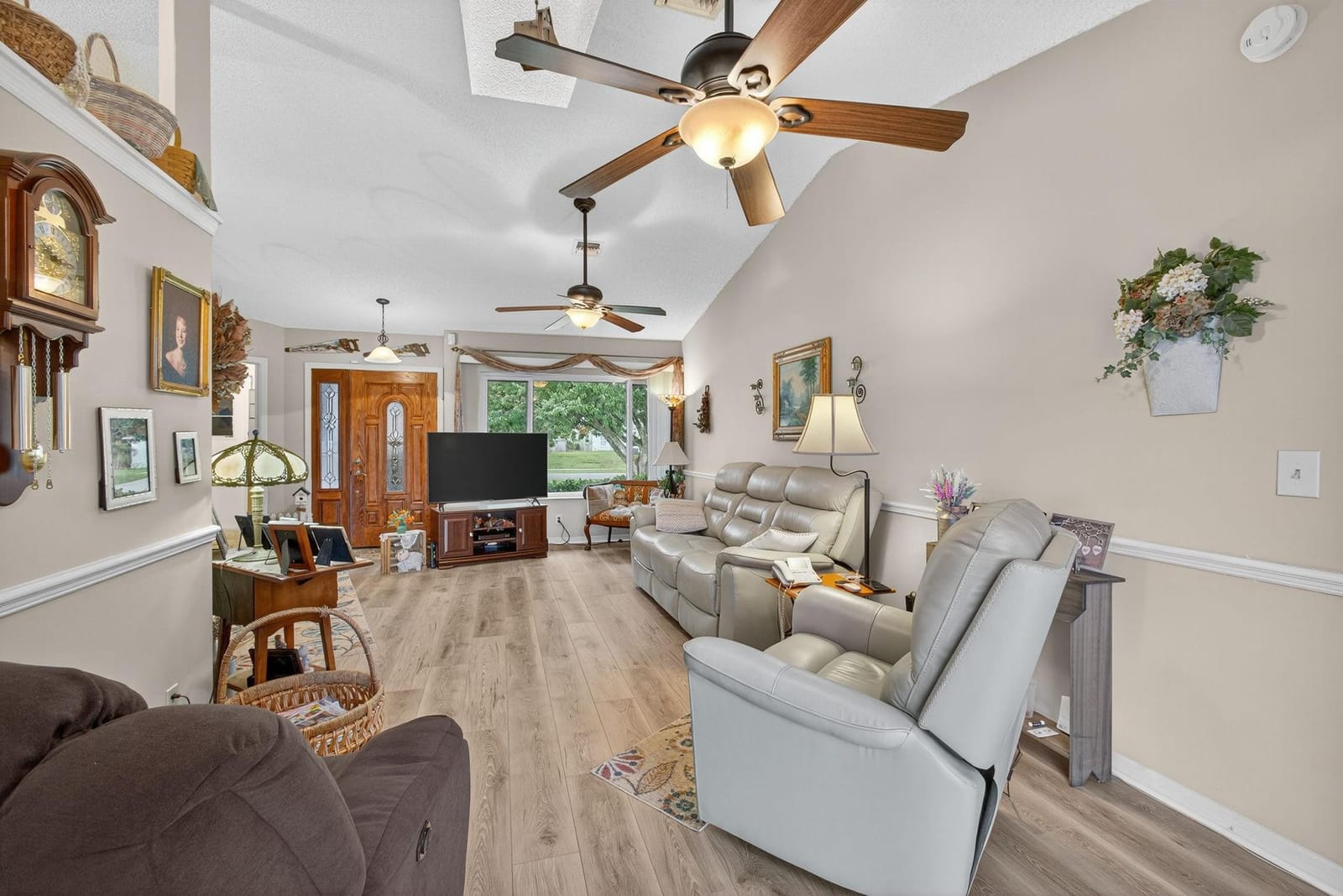 1417 Mc Dermott Lane, Royal Palm Beach, FL 33411 photo 9