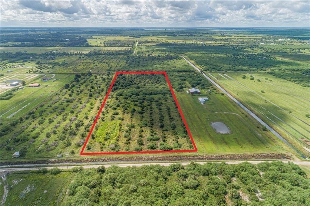 14625 115th Street, Fellsmere, FL 32948 photo 3