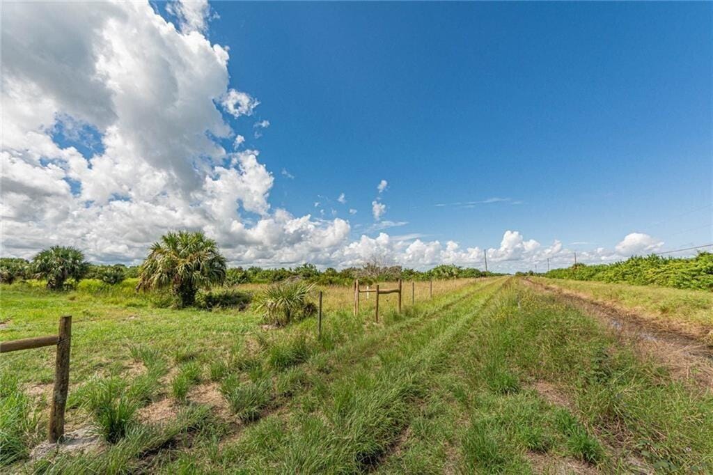 14625 115th Street, Fellsmere, FL 32948 photo 4