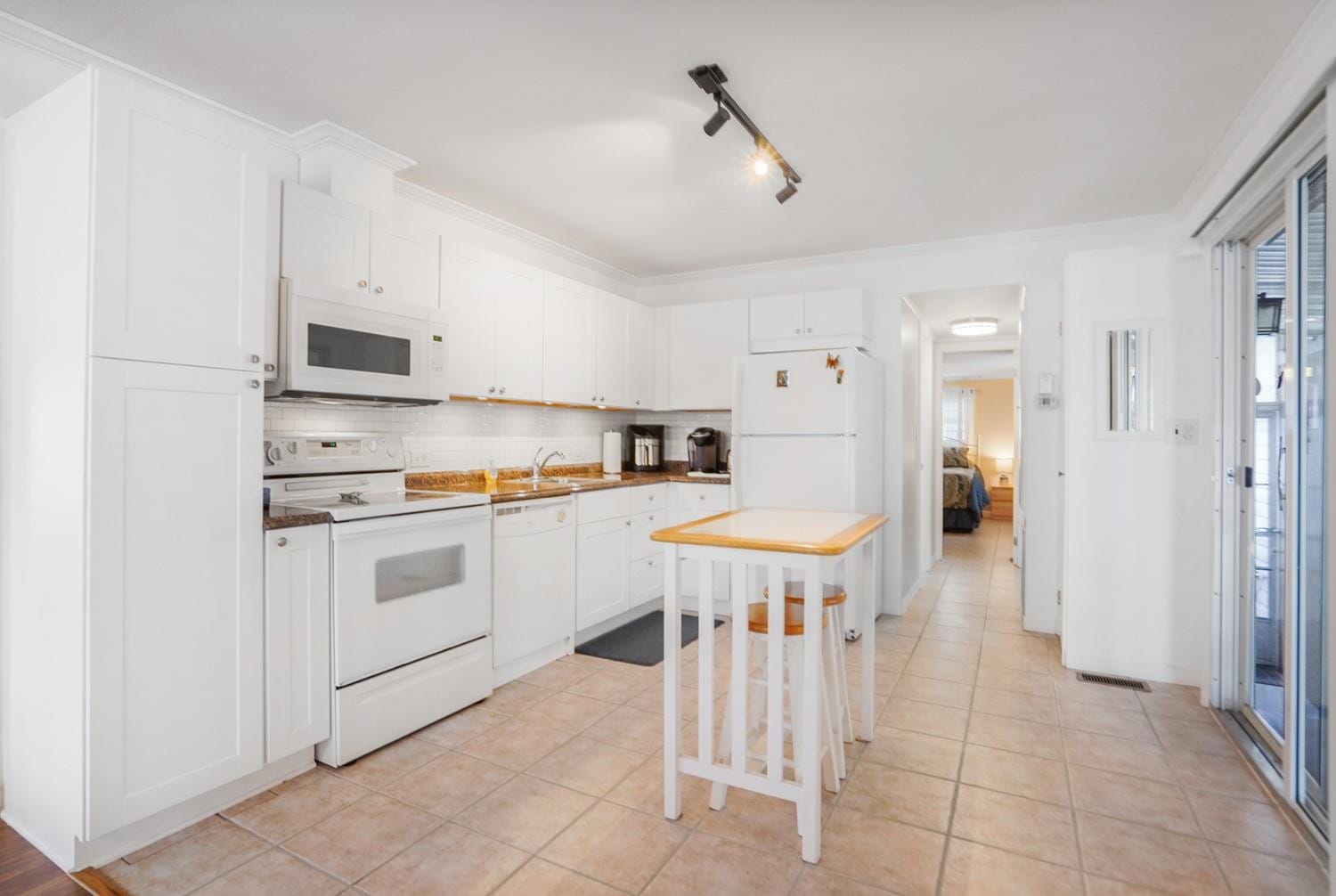 1951 SW 85th Avenue, Davie, FL 33324 photo 3