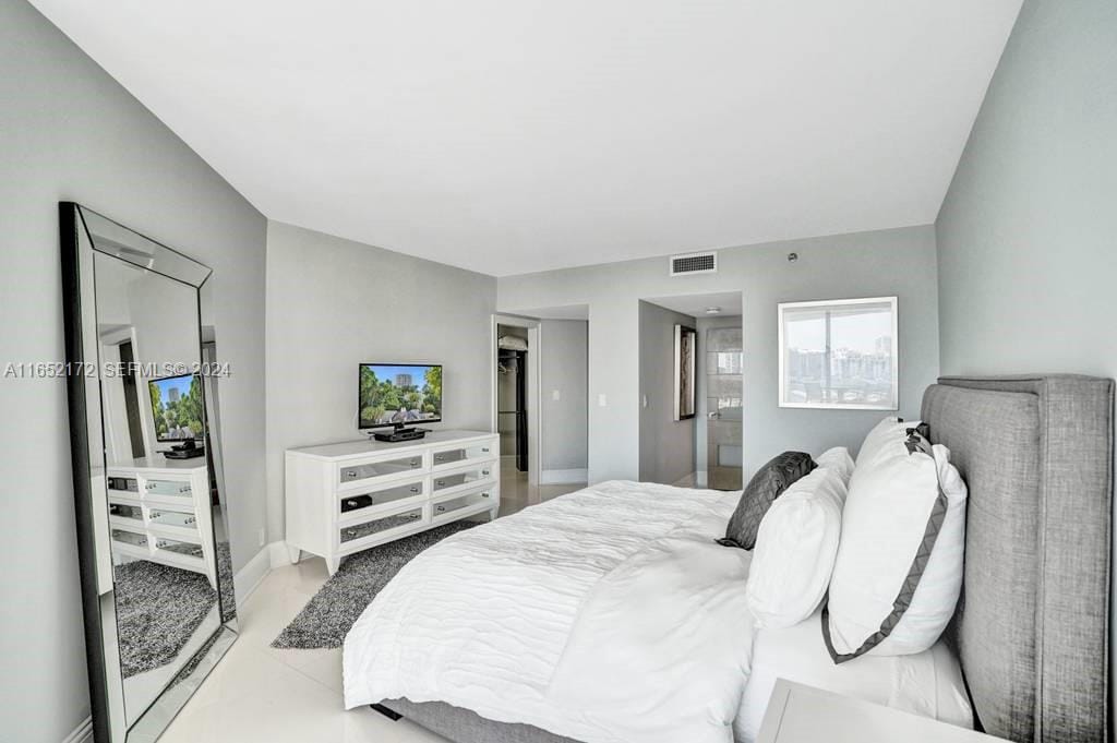 2800 Island Boulevard 1205, Aventura, FL 33160 photo 25