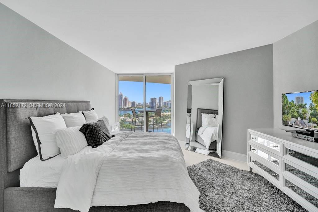 2800 Island Boulevard 1205, Aventura, FL 33160 photo 28
