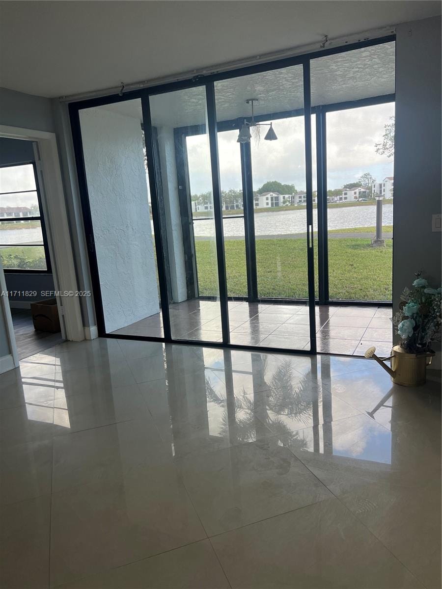 202 Lake Pointe Drive 107, Oakland Park, FL 33309 photo 20