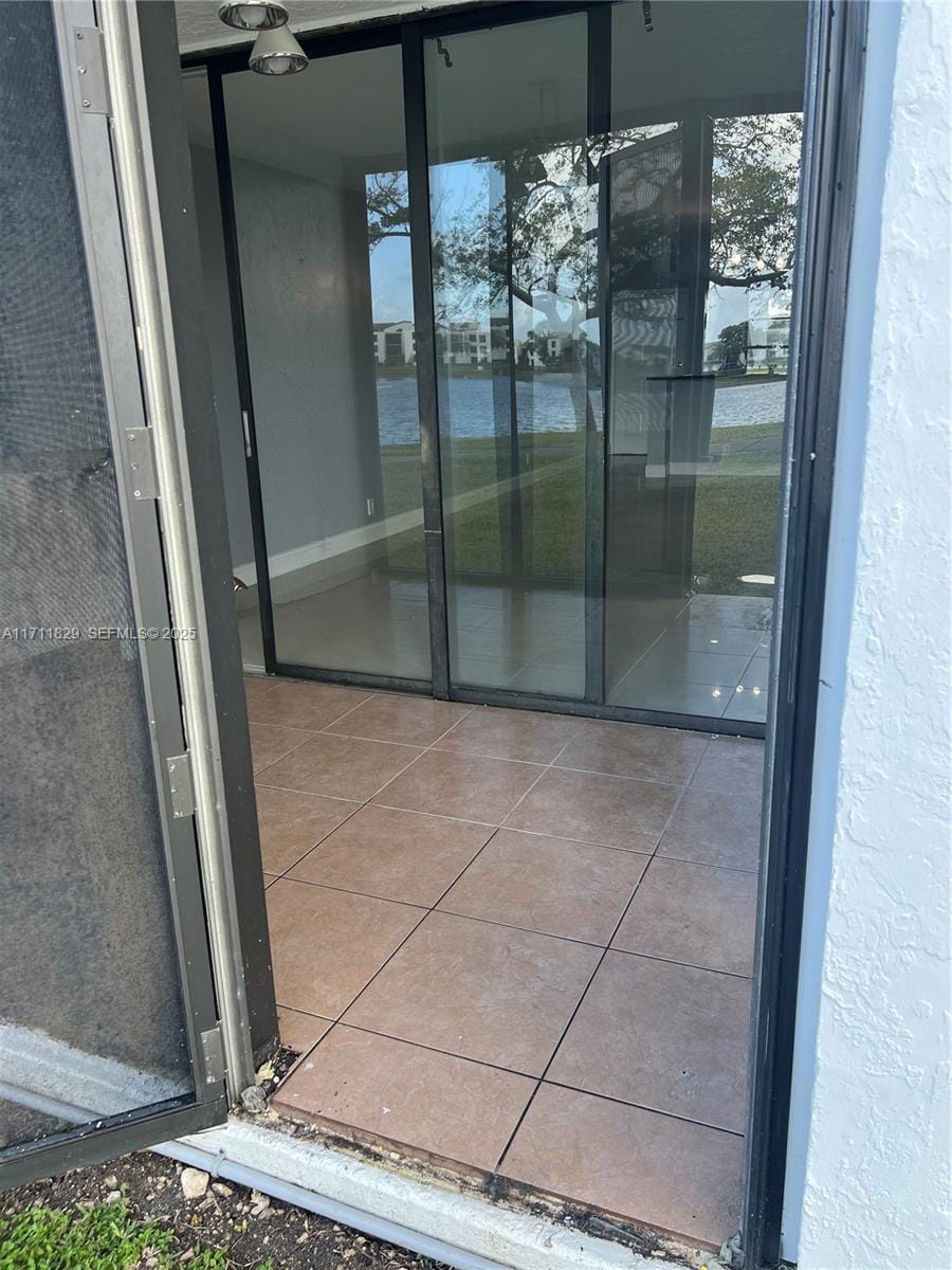 202 Lake Pointe Drive 107, Oakland Park, FL 33309 photo 27