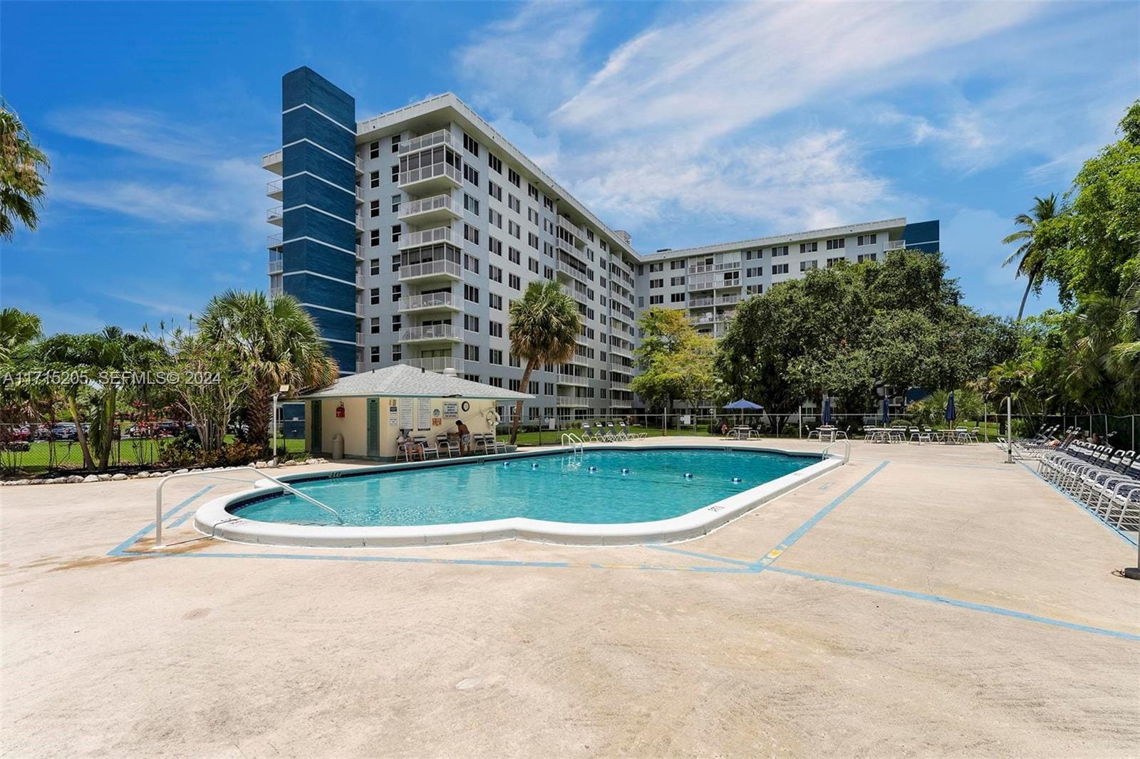 4200 Hillcrest Drive 419, Hollywood, FL 33021 photo 23
