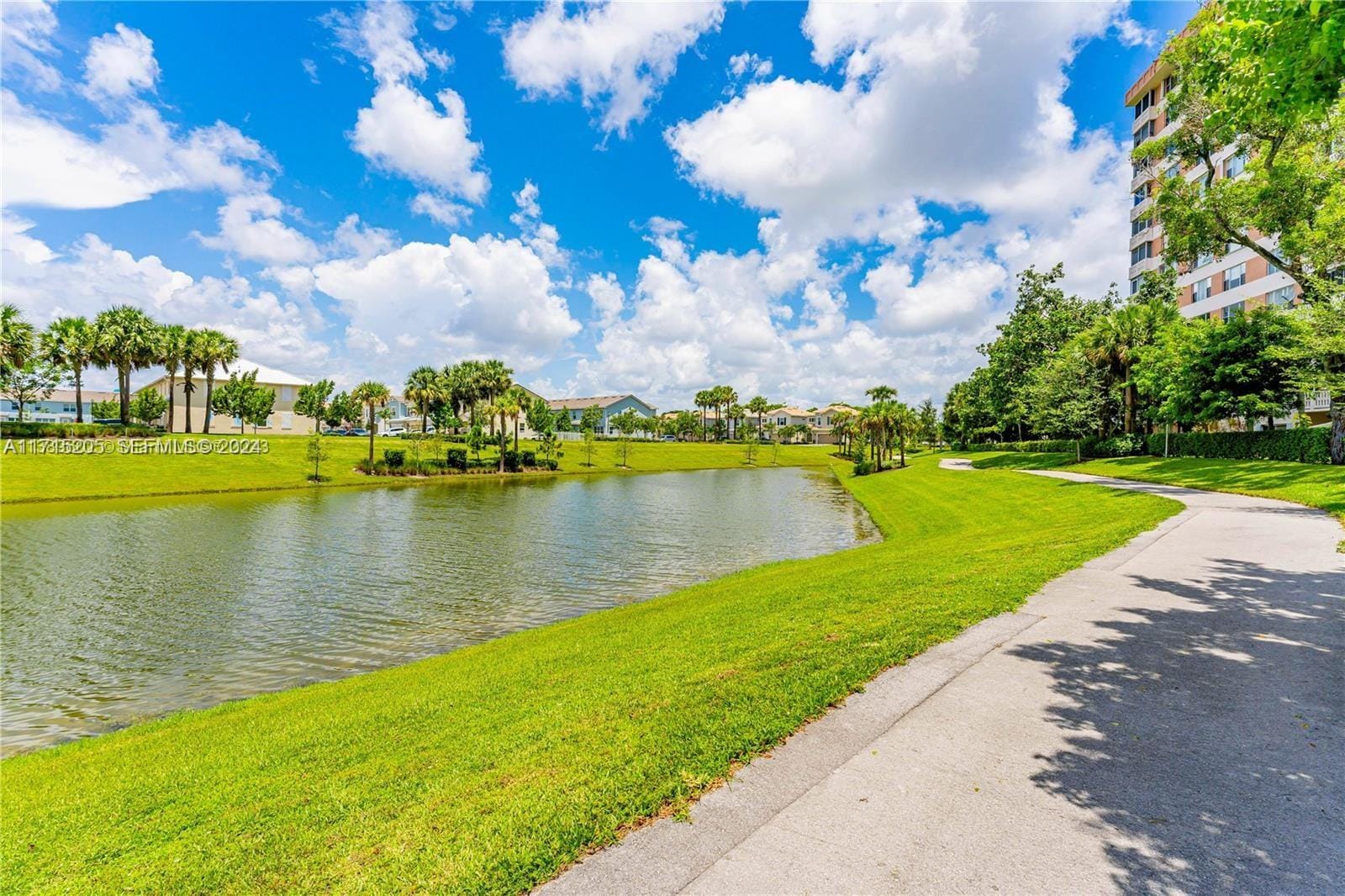 4200 Hillcrest Drive 419, Hollywood, FL 33021 photo 26