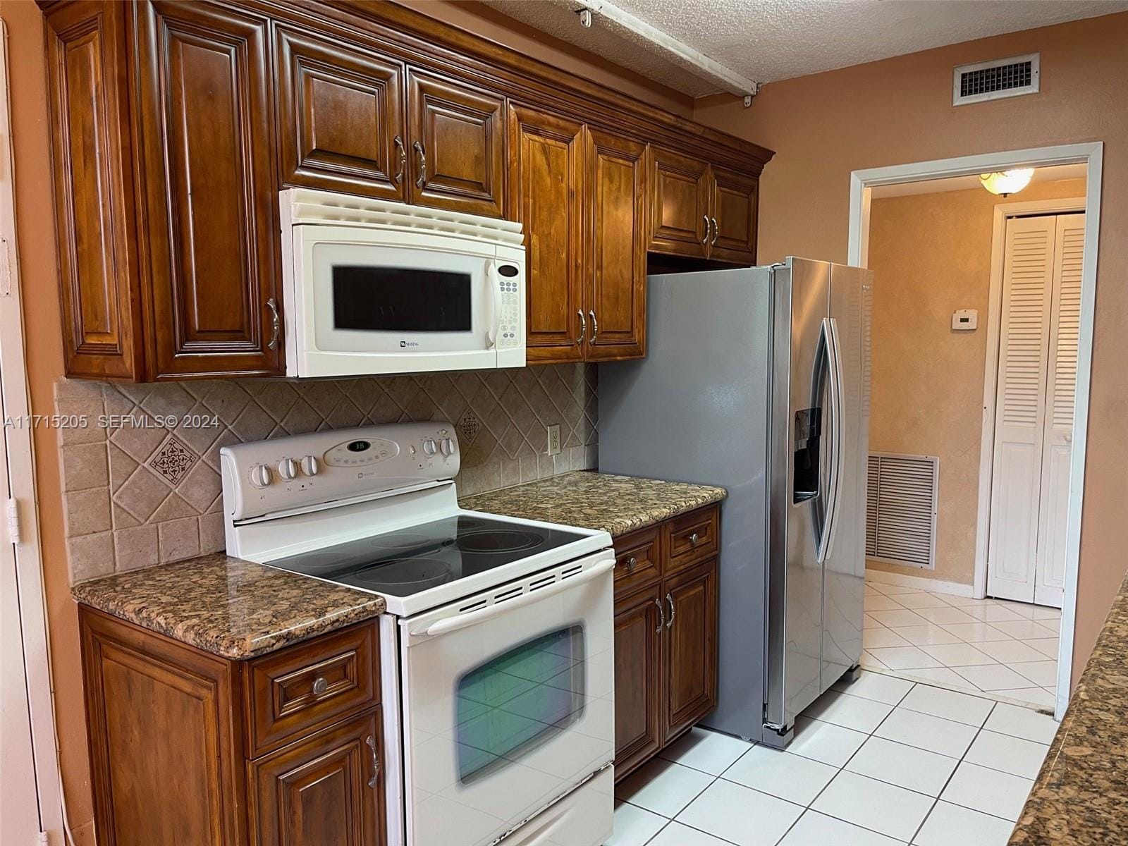 4200 Hillcrest Drive 419, Hollywood, FL 33021 photo 5