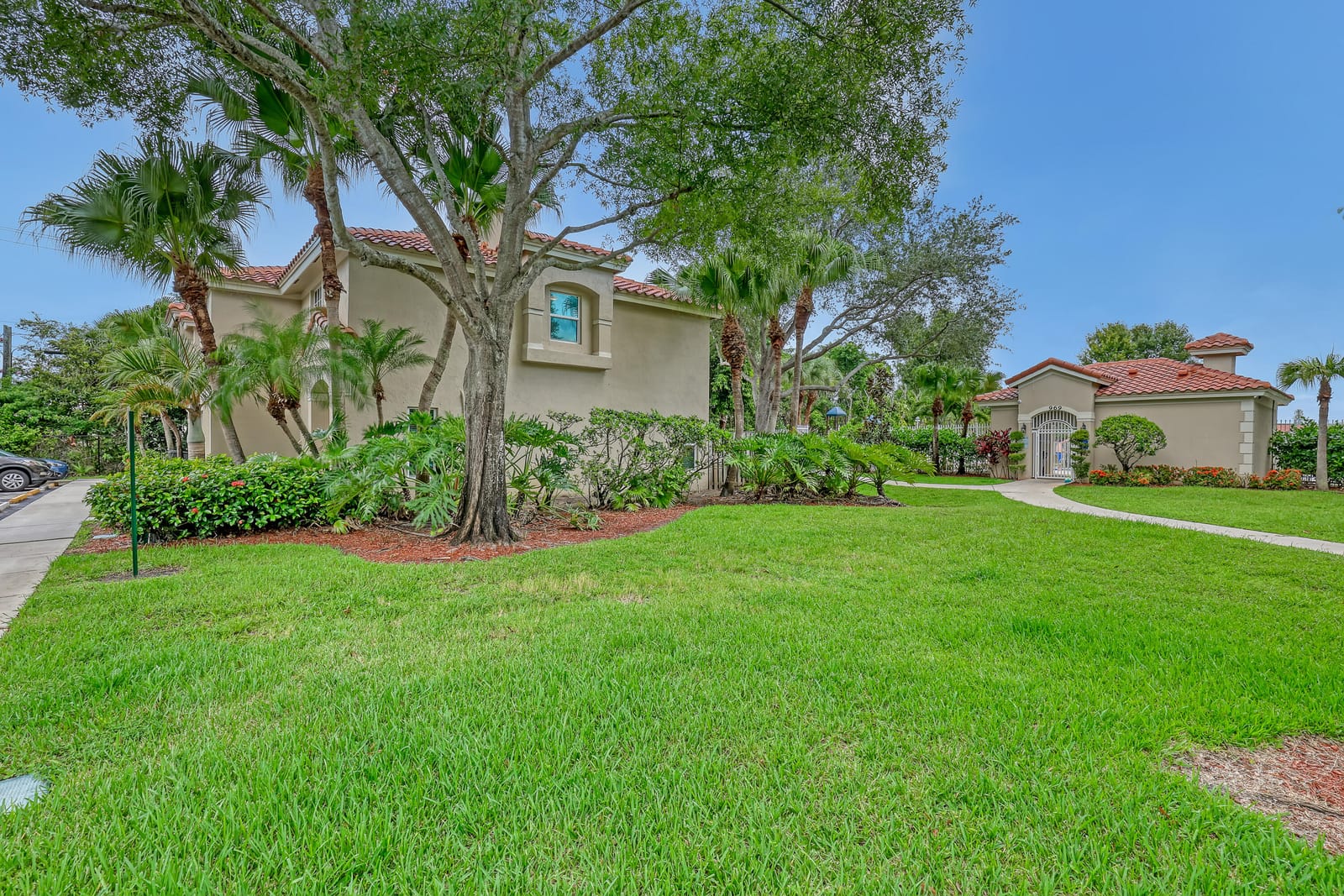 971 Summit Lake Drive, West Palm Beach, FL 33406 photo 26