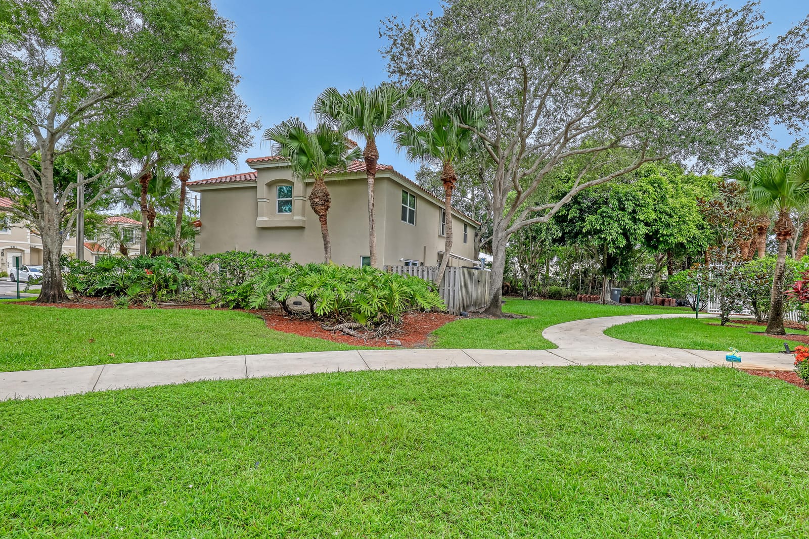 971 Summit Lake Drive, West Palm Beach, FL 33406 photo 27