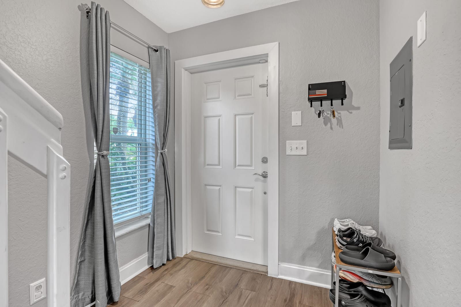 971 Summit Lake Drive, West Palm Beach, FL 33406 photo 6