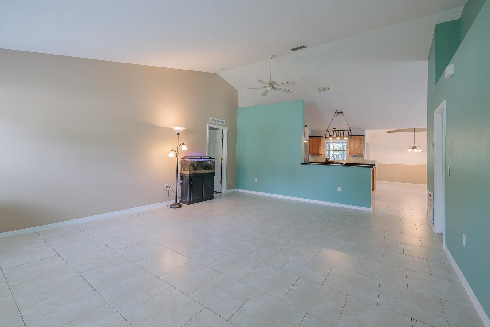 5290 Compass Pointe Circle — photo 5