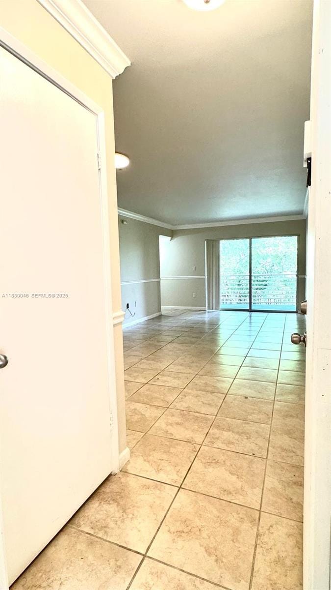 9731 Fontainebleau Boulevard F209, Miami, FL 33172 photo 4