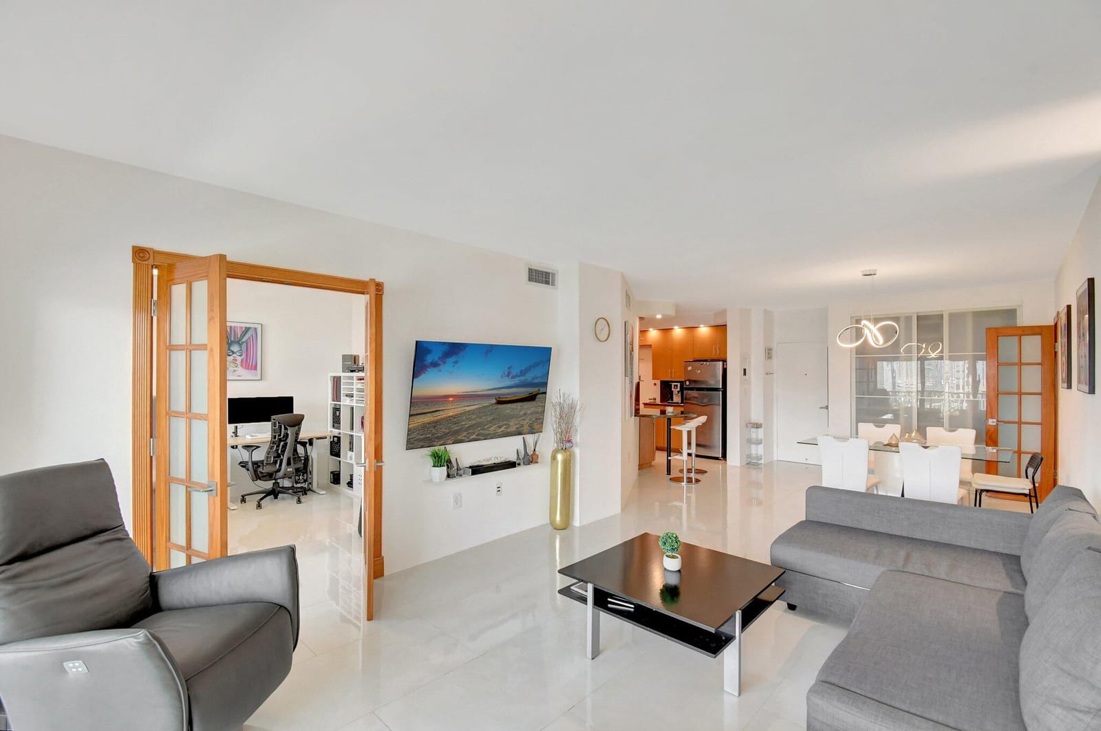 300 Bayview Drive 1703, Sunny Isles Beach, FL 33160 photo 13
