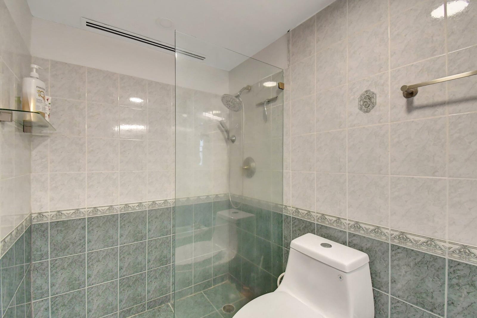 300 Bayview Drive 1703, Sunny Isles Beach, FL 33160 photo 18