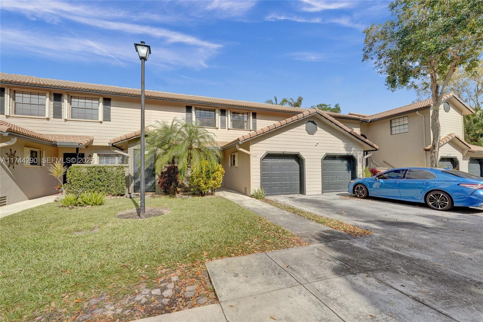 9007 Vineyard Lake Drive 9007, Plantation, FL 33324 photo 3