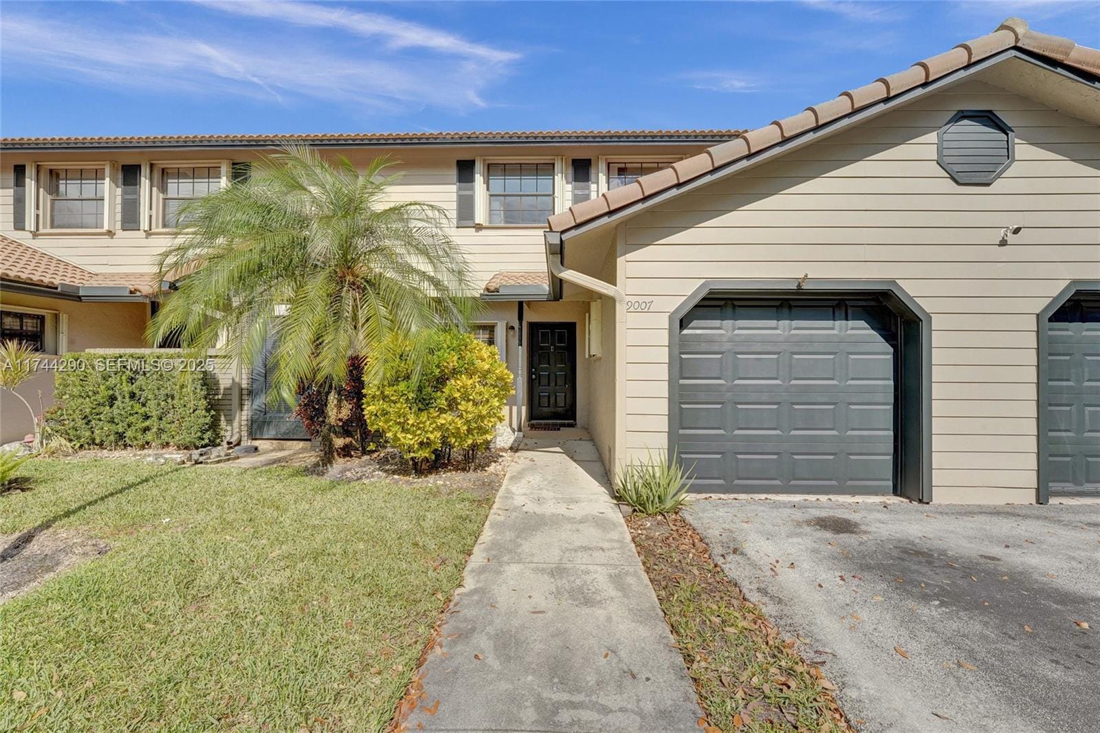 9007 Vineyard Lake Drive 9007, Plantation, FL 33324 photo 4