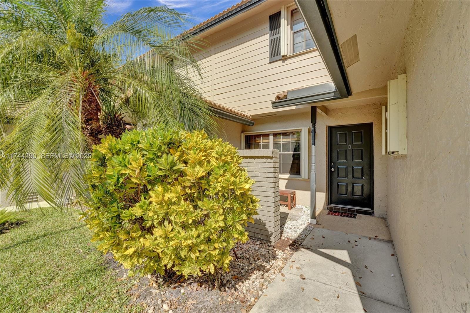 9007 Vineyard Lake Drive 9007, Plantation, FL 33324 photo 5