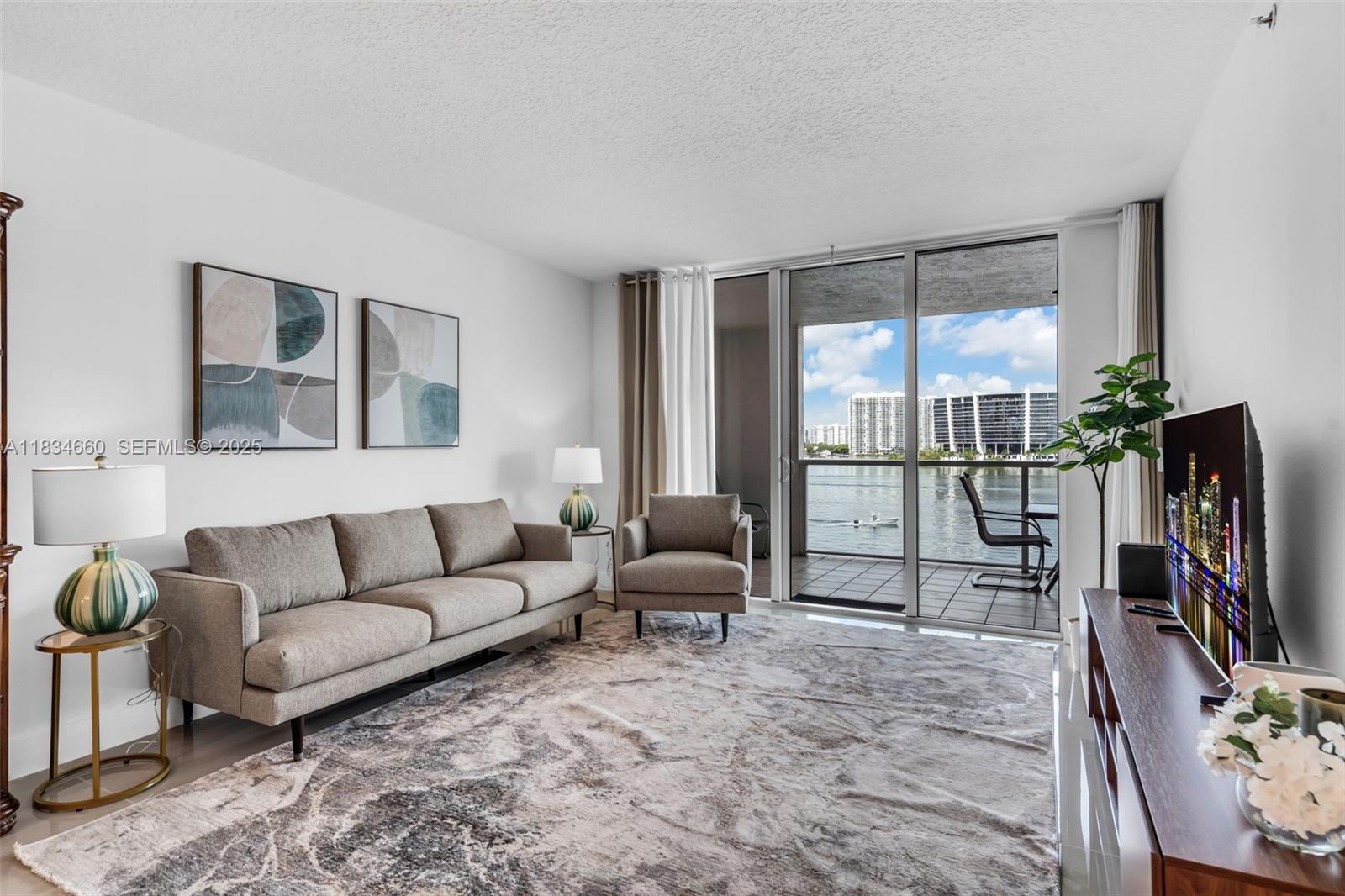 18100 N Bay Road 709, Sunny Isles Beach, FL 33160, Sunny Isles Beach