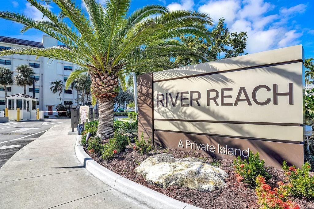 900 River Reach Drive 214 — photo 10