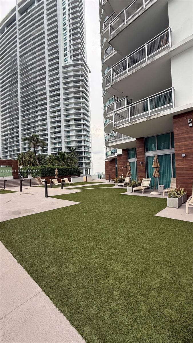 350 S Miami Avenue 303, Miami, FL 33130 photo 11