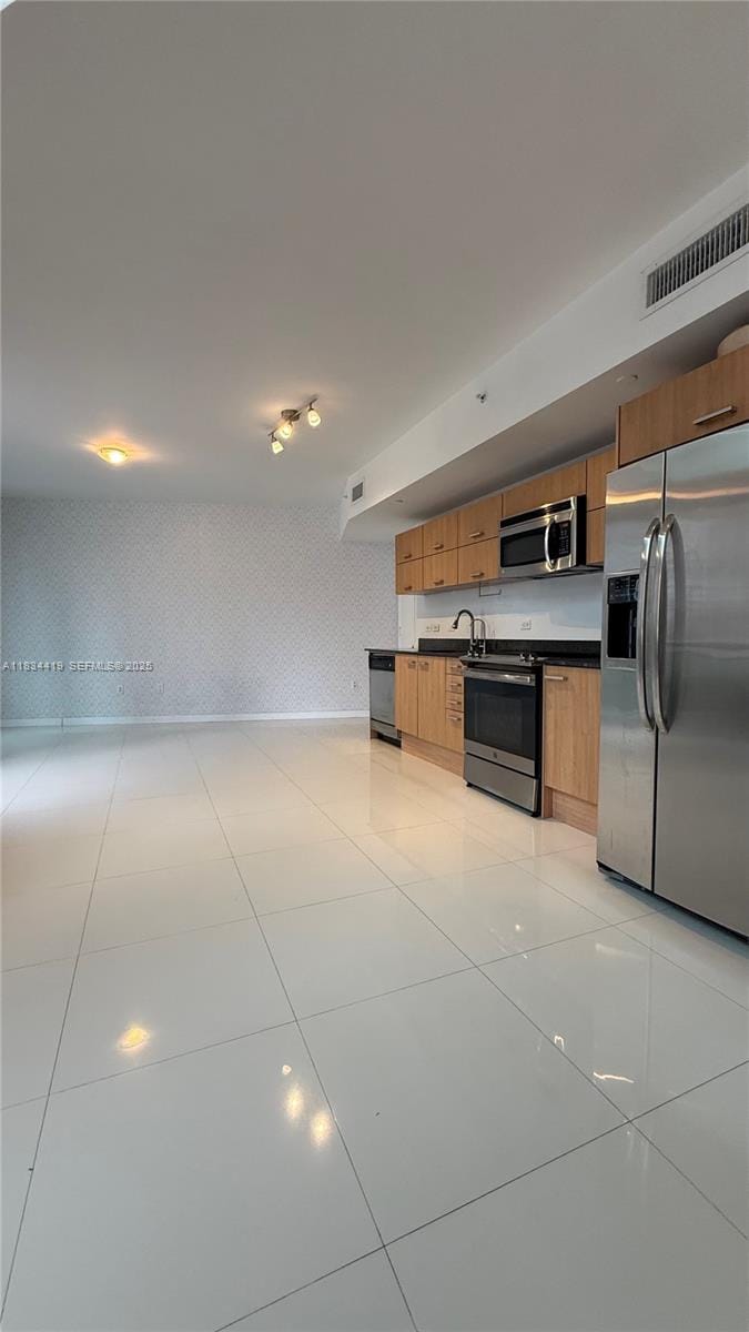 350 S Miami Avenue 303, Miami, FL 33130 photo 13