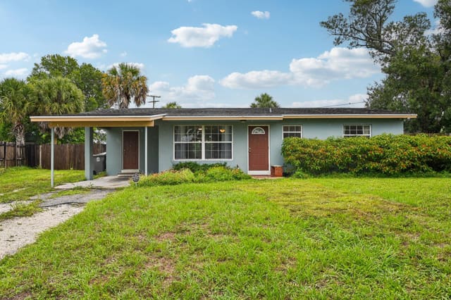 972 Balfrey Drive S, sold in Lake Belvedere Estates, West Palm Beach, FL