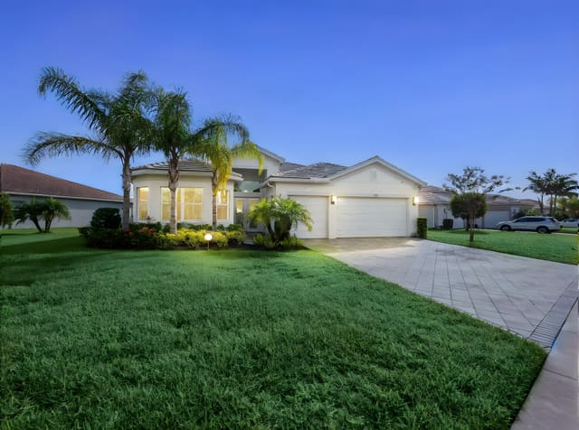 11752 SW Coronado Springs Drive, sold in Riverland Parcel A - Plat Nine, Port St Lucie, FL