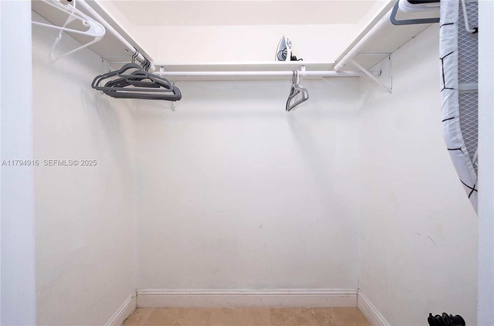 170 SE 14th Street 2708, Miami, FL 33131 photo 19
