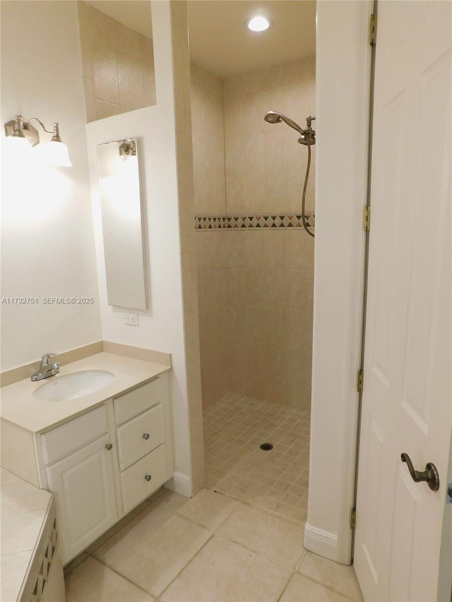 617 SE 7 Street — photo 3